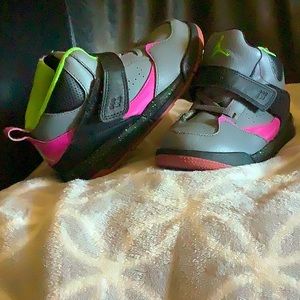 Air Jordan toddler size 10 C green pink and black